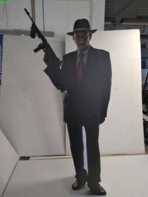 postać z kartonu mafiozo